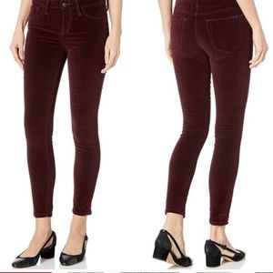 Joes Jeans! The icon mid rise skinny ankle crushed velvet pants. Maroon. Size 29